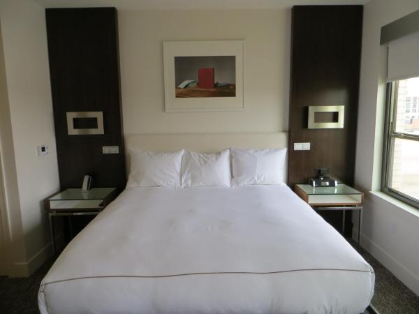 The Alexander, A Dolce Hotel : photo 1 de la chambre suite junior lit king-size