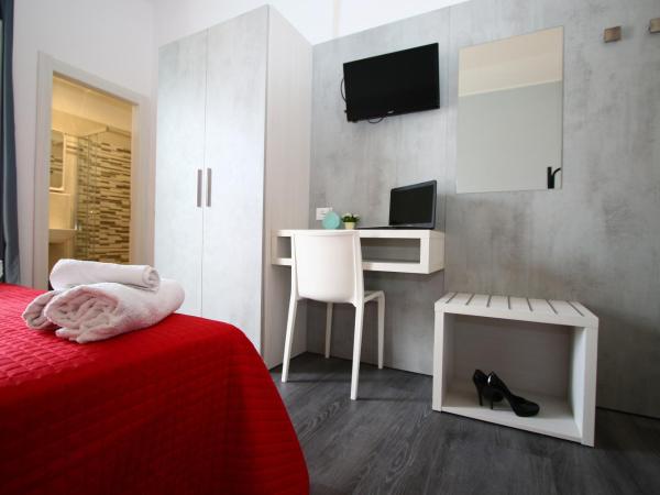 Hotel Kim : photo 6 de la chambre chambre triple