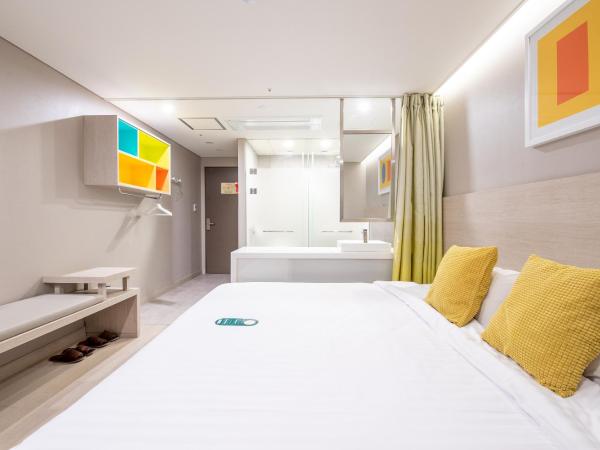 New Seoul Hotel Myeongdong : photo 1 de la chambre chambre double hollywood