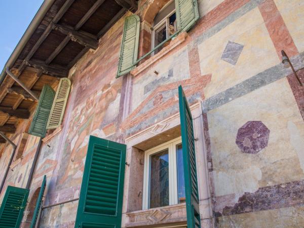 Corte Realdi Suites Piazza Erbe : photo 1 de la chambre appartement 2 chambres supérieur avec terrasse - vue sur ville
