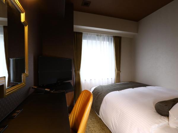 Hotel Wing International Select Osaka Umeda : photo 7 de la chambre petite chambre double - fumeurs