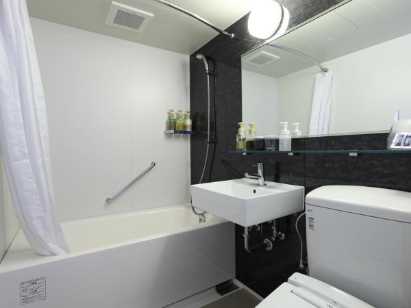 Hotel Wing International Select Osaka Umeda : photo 10 de la chambre chambre lits jumeaux - fumeurs