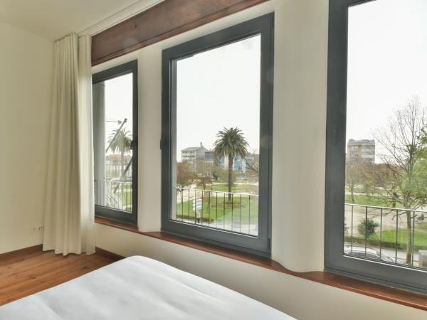 Republica 157 Guest House : photo 8 de la chambre chambre double - vue sur jardin