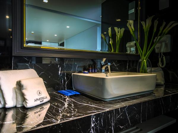 Apartelle Jatujak Hotel : photo 10 de la chambre chambre lits jumeaux premium