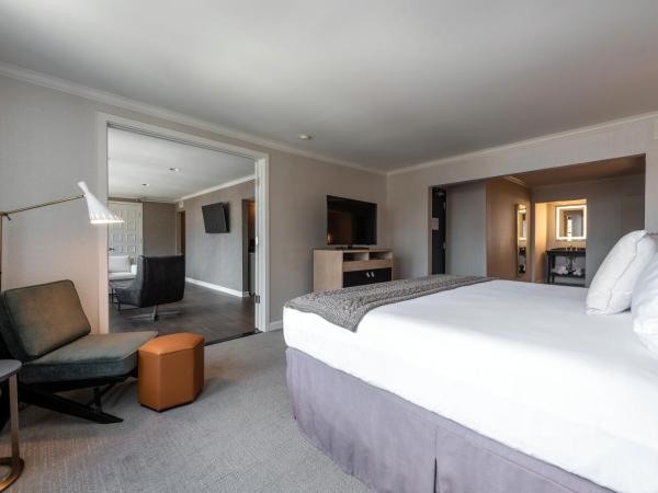 Claridge House : photo 6 de la chambre suite lit king-size