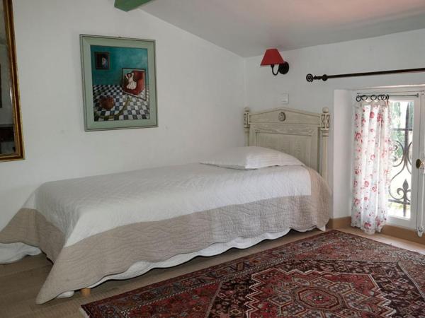 Chambres d'hôtes Il Monticello : photo 5 de la chambre chambre familiale avec salle de bains privative