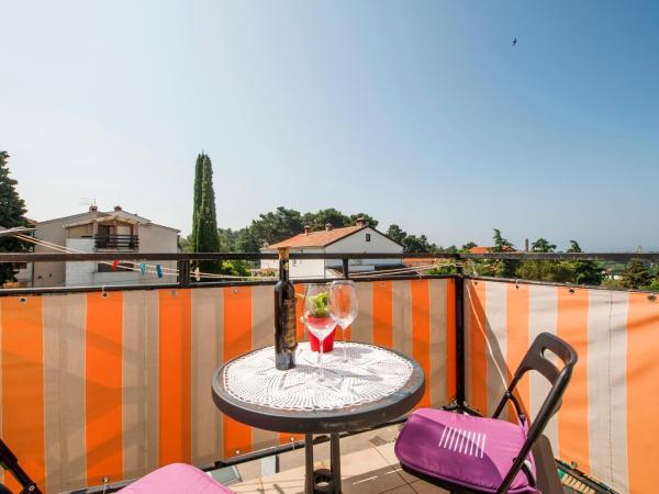 Rooms Mariana : photo 7 de la chambre chambre double avec balcon