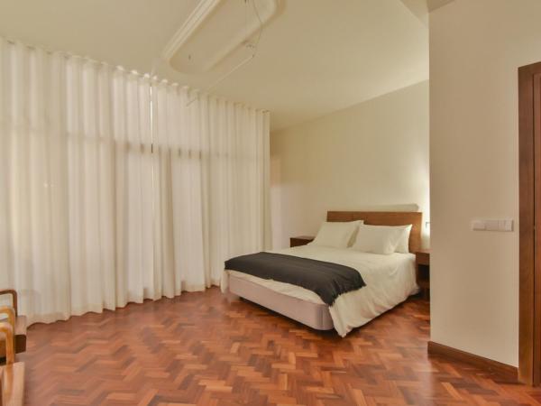 Republica 157 Guest House : photo 2 de la chambre suite avec balcon