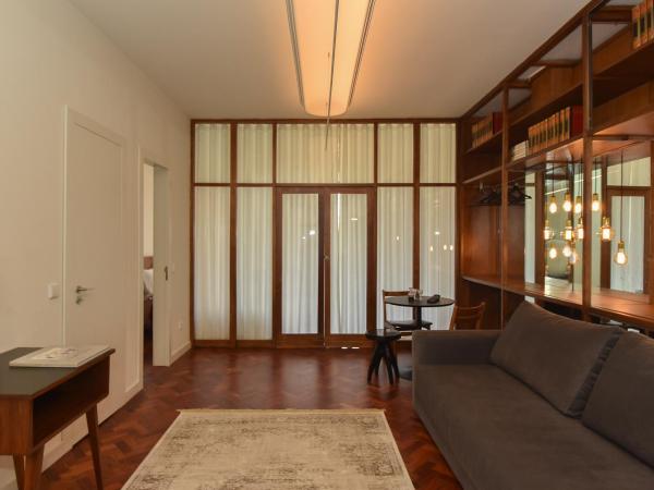 Republica 157 Guest House : photo 8 de la chambre suite avec balcon