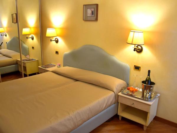 Residenza Favaro : photo 8 de la chambre chambre double ou lits jumeaux