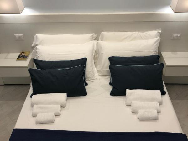 Maison Claudette Toledo : photo 8 de la chambre suite - vue sur ville