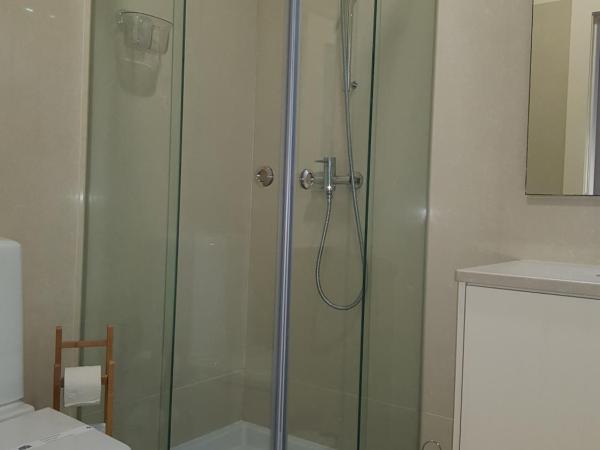 OHH - Porto Boutique Guest House : photo 4 de la chambre chambre familiale avec douche