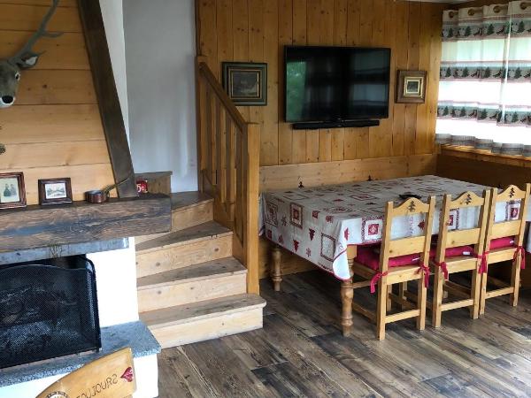 Chalets de Julie : photo 7 de la chambre appartement (6 personnes)