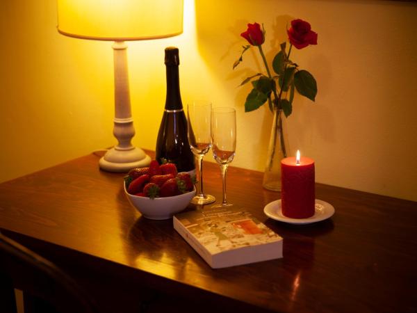 Hotel Ristorante Piccolo Chianti : photo 1 de la chambre chambre triple - vue sur rue