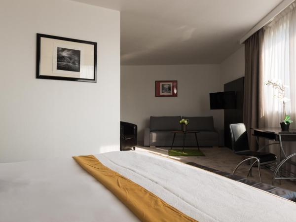 Best Western Le Galice Centre Ville : photo 4 de la chambre suite junior lit king-size