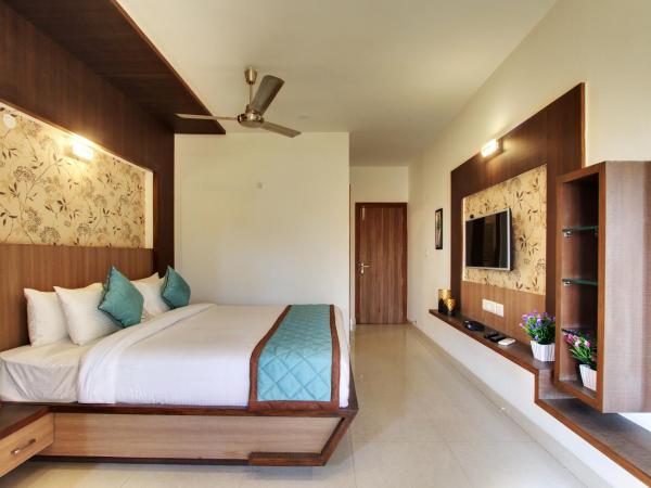 White Castle Boutique Apartment Hotel : photo 2 de la chambre chambre familiale avec balcon