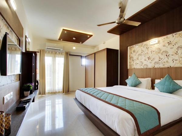 White Castle Boutique Apartment Hotel : photo 1 de la chambre chambre familiale avec balcon