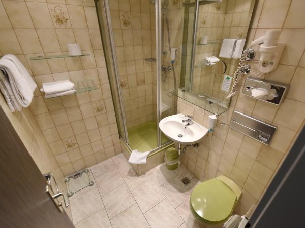 Hotel Schumacher Düsseldorf : photo 3 de la chambre chambre double