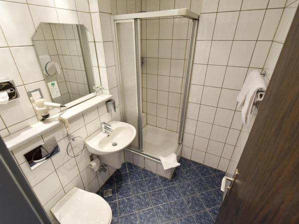 Hotel Schumacher Düsseldorf : photo 3 de la chambre chambre simple