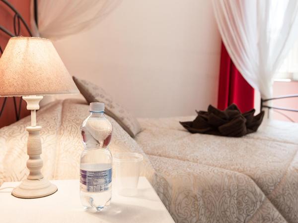 Suite Cagliaritane Notti in centro : photo 6 de la chambre chambre supérieure lit queen-size