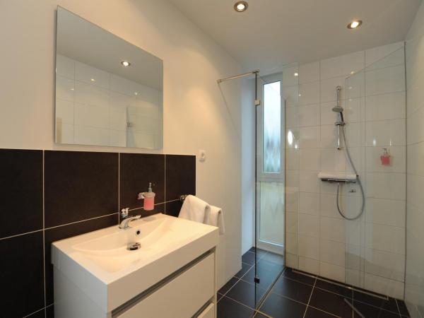 Air Hotel Wartburg : photo 8 de la chambre chambre lits jumeaux