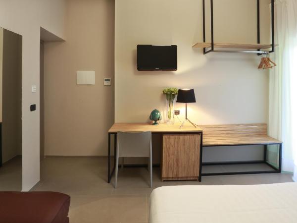 Hotel Aloisi : photo 9 de la chambre chambre double deluxe