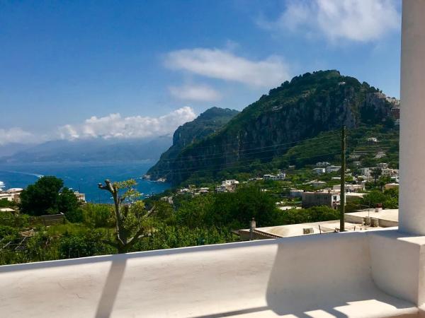 Marunnella Suites : photo 4 de la chambre suite familiale