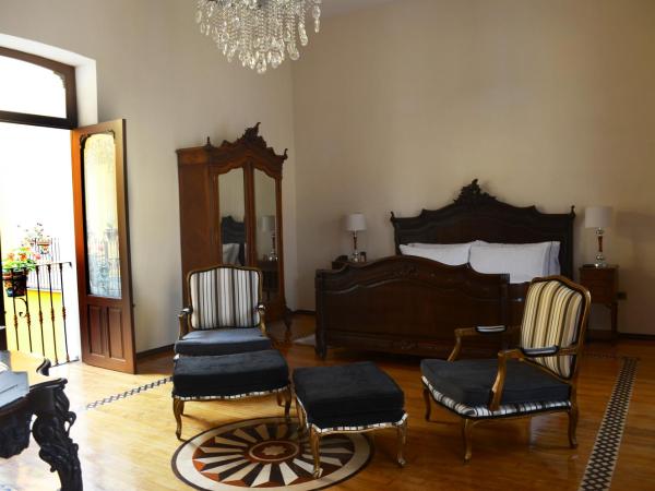 Hotel Marqués del Ángel : photo 2 de la chambre suite présidentielle