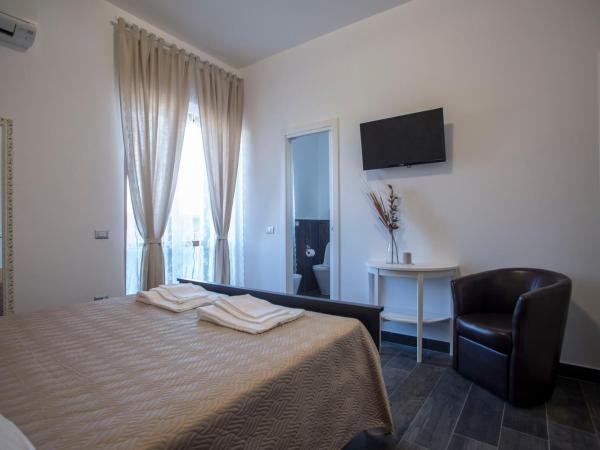 B&B Civico 41 Salerno : photo 7 de la chambre chambre double Économique