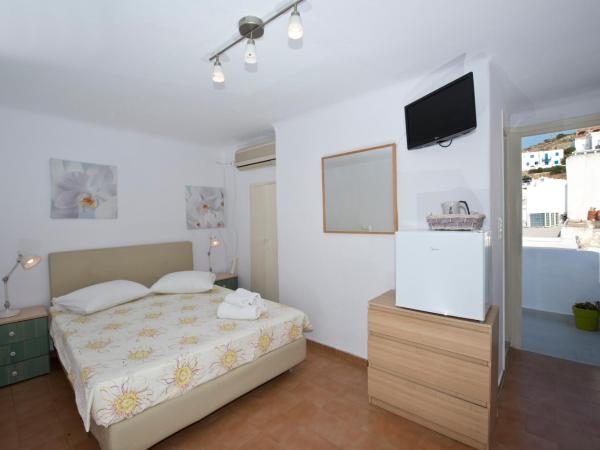 Karboni Hotel : photo 1 de la chambre chambre double