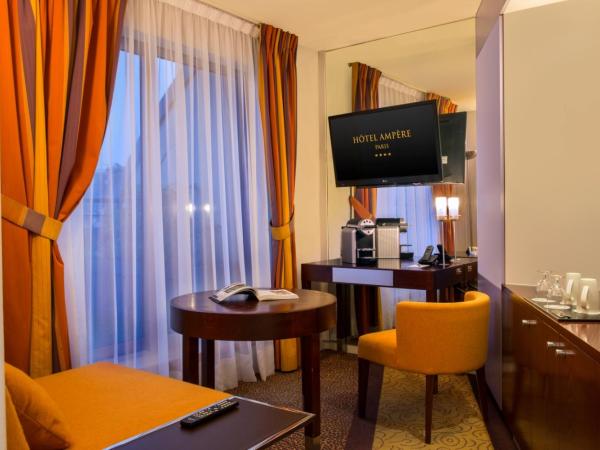 Ampère : photo 3 de la chambre suite prestige avec terrasse