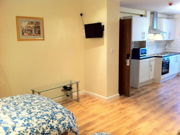 Lyall Apartment Hotel : photo 9 de la chambre studio familial (5 adultes) avec terrasse