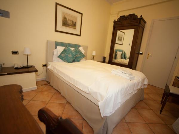 Albergo Orologio : photo 5 de la chambre chambre simple