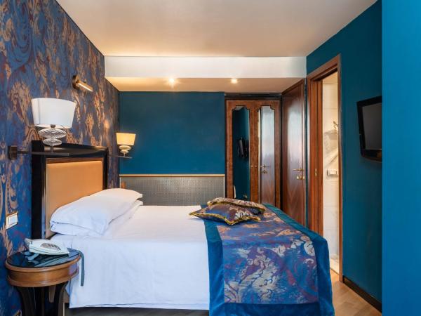 Hotel Paganelli : photo 8 de la chambre chambre double supérieure