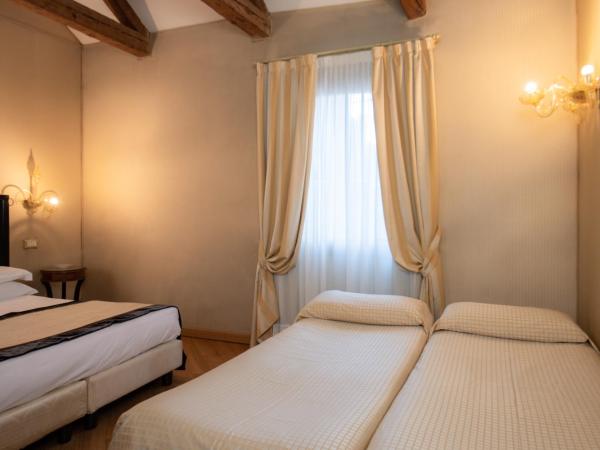 Hotel Paganelli : photo 2 de la chambre chambre familiale