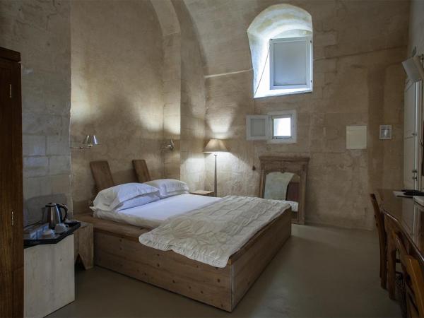 L'Hotel In Pietra : photo 7 de la chambre suite avec bain à remous et sauna privée