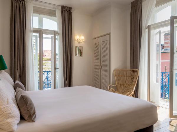 Hotel Edouard VII : photo 5 de la chambre chambre double ou lits jumeaux supérieure avec balcon