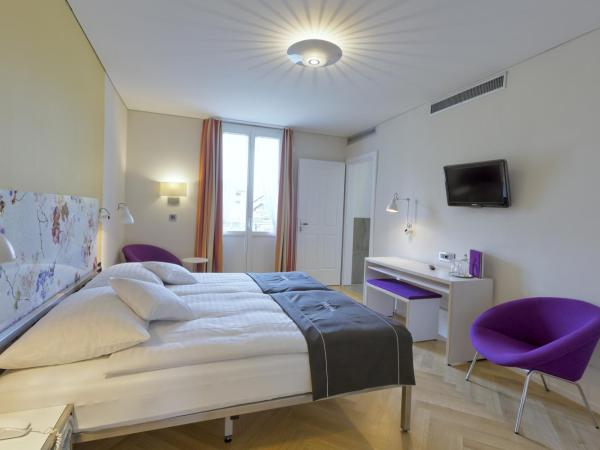 Boutique Hotel Bellevue : photo 5 de la chambre hébergement double boutique - baignoire avec vue sur rivière 