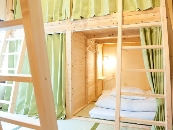 ゲストハウス君彩家 kimidoriya : photo 2 de la chambre lit superposé dans dortoir mixte avec salle de bains commune 