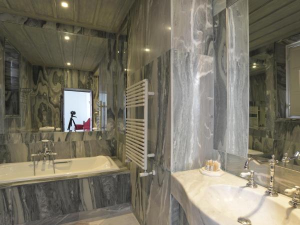 Palais Bayram : photo 6 de la chambre grande suite historique