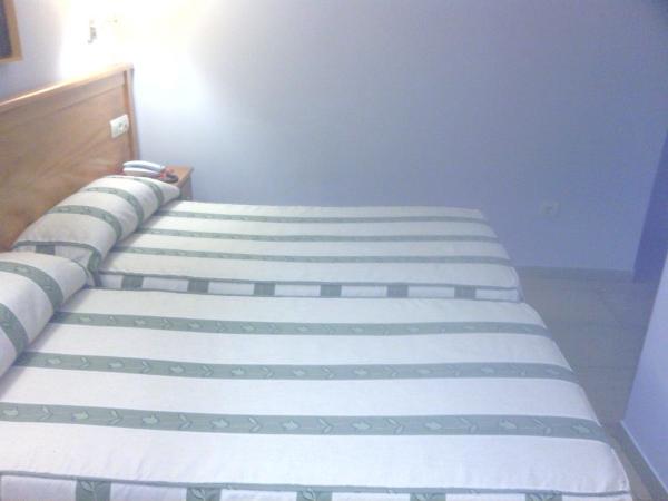 Hotel Goya : photo 3 de la chambre chambre triple