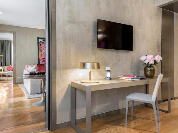 Rosa Grand Milano - Starhotels Collezione : photo 10 de la chambre grande suite rosa - suite tentation
