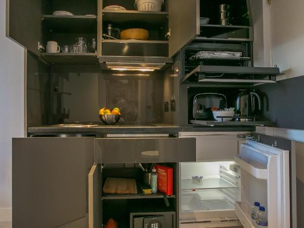 Grafton Street Studios by City Break Apartments : photo 5 de la chambre studio loft