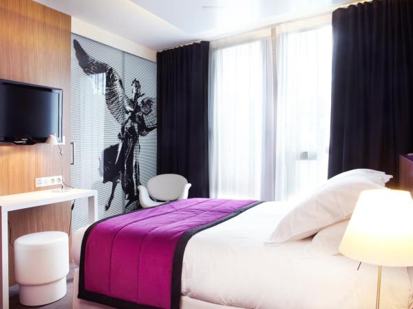 Best Western Premier Hotel de la Paix : photo 5 de la chambre chambre lit queen-size classique - non-fumeurs