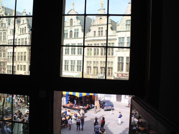 Antwerp City Hostel : photo 1 de la chambre dortoir mixte de 18 lits