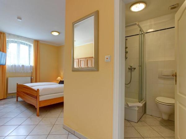 Gasthaus Hannover : photo 2 de la chambre chambre triple standard