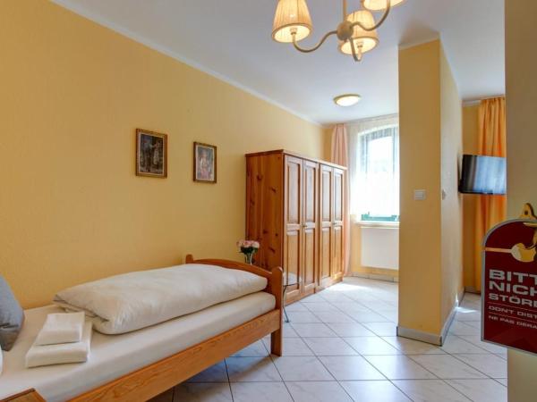 Gasthaus Hannover : photo 3 de la chambre chambre triple standard