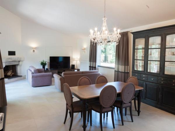 Le Vallon de Valrugues & Spa : photo 2 de la chambre villa 2 chambres avec piscine chauffée