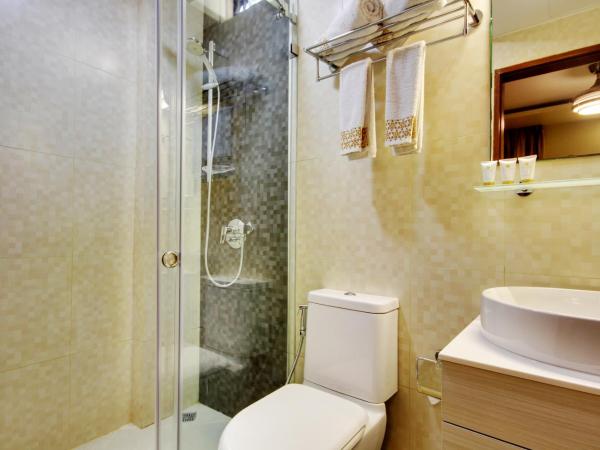 Unima Grand : photo 1 de la chambre chambre deluxe super avec balcon - navette aéroport aller-retour gratuite et réduction de 10 % sur nourriture, boissons et spa - vue sur océan