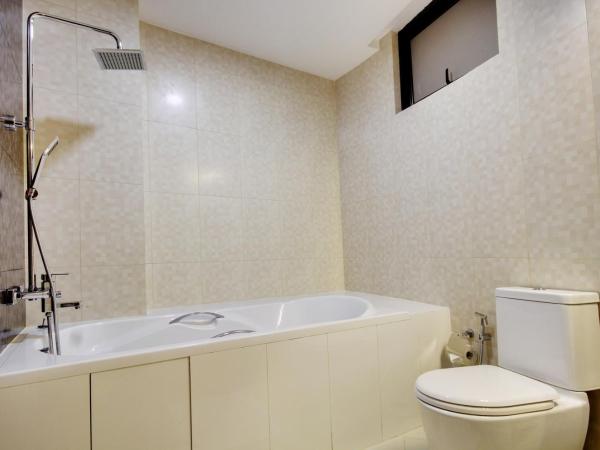 Unima Grand : photo 5 de la chambre suite avec navette aéroport aller-retour gratuite et réduction de 10 % sur nourriture, boissons et spa - vue sur mer